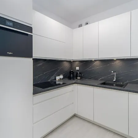 Faro Apartamenty Nadmorskie Tarasy Spa Przy Latarni I Molo Baseny, Sauny, Fitness I Parking W Cenie Kolobrzeg Exterior photo