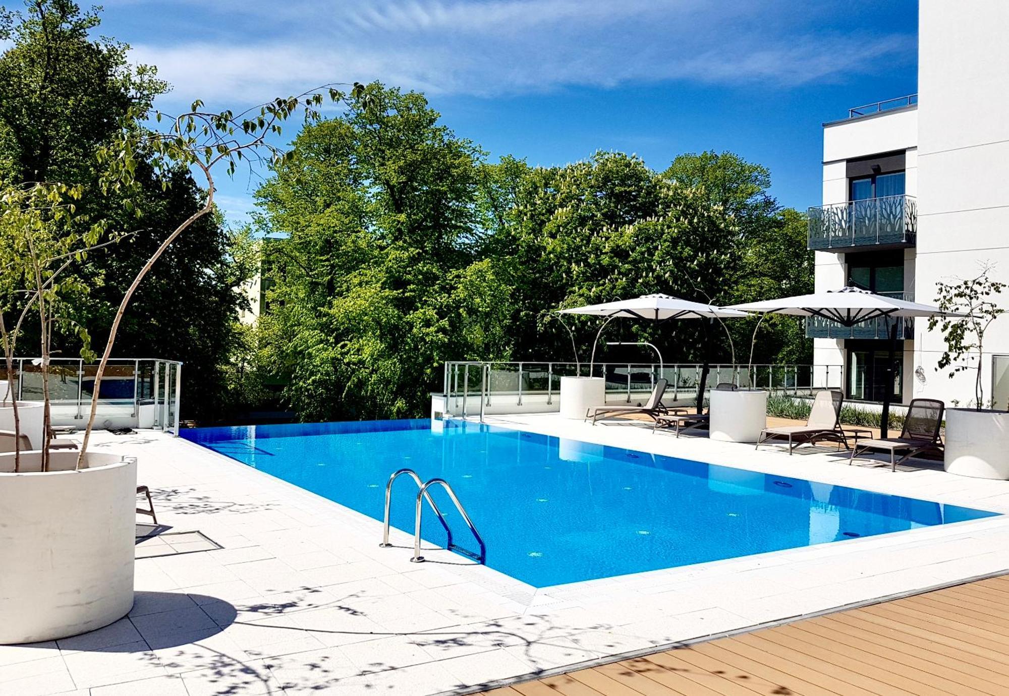 Apartment Faro Nadmorskie Tarasy Przy Latarni I Molo Baseny, Sauny, Fitness I Parking W Cenie Kolobrzeg