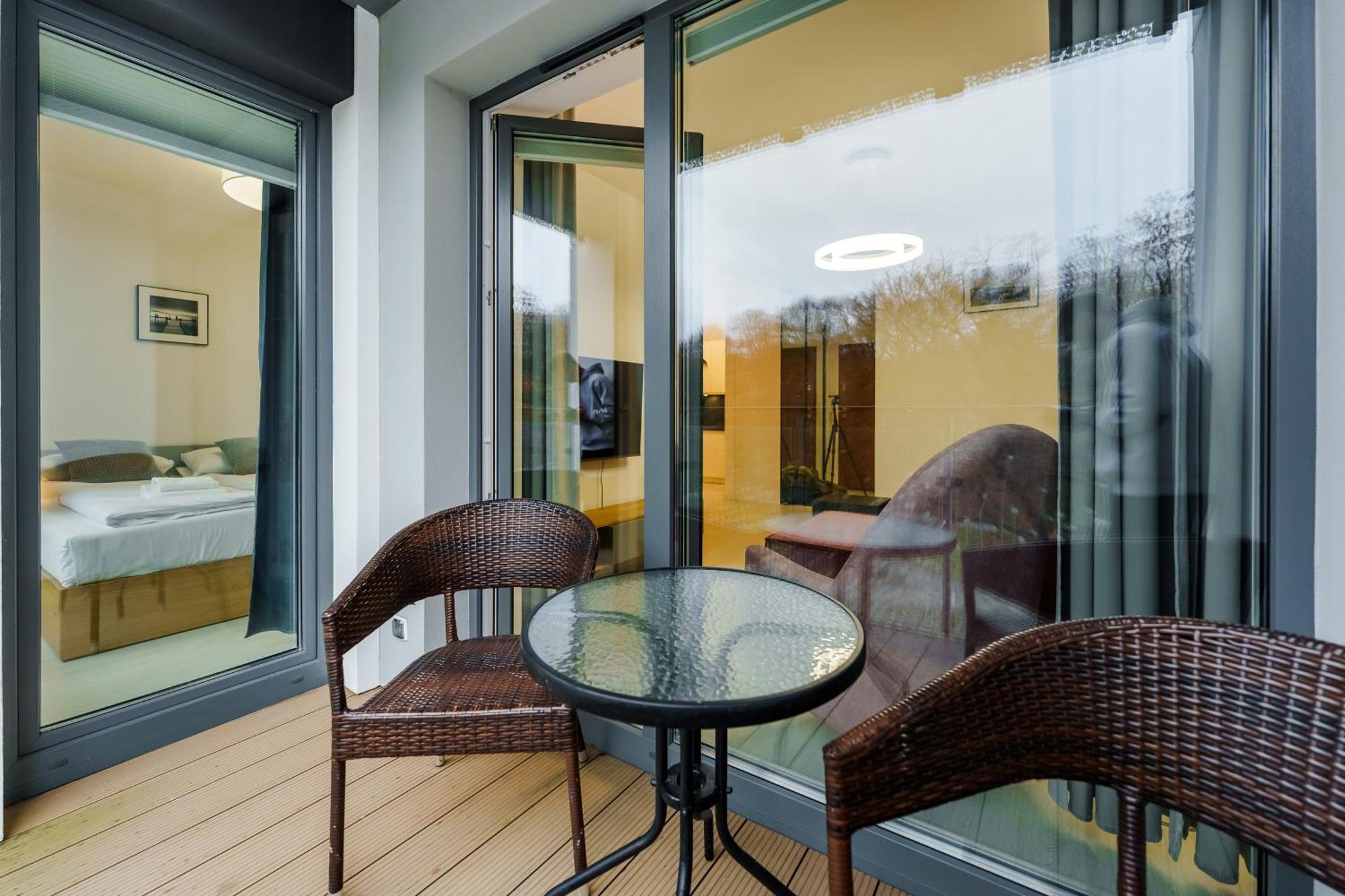 Apartment Faro Nadmorskie Tarasy Przy Latarni I Molo Baseny, Sauny, Fitness I Parking W Cenie Kolobrzeg