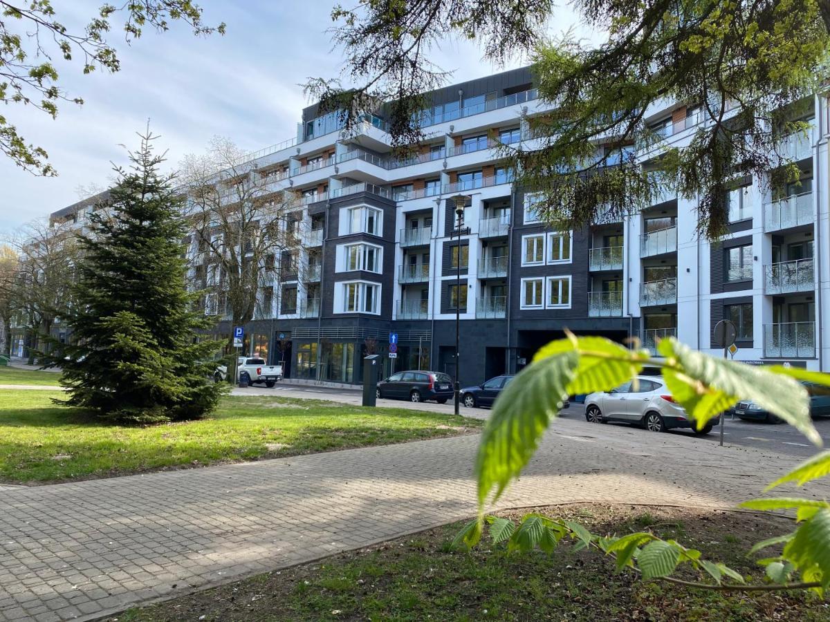 Апартаменти Faro Nadmorskie Tarasy Przy Latarni I Molo Baseny, Sauny, Fitness I Parking W Cenie